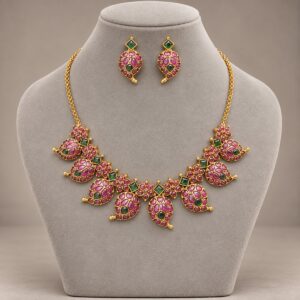 Rose Pink Petal Necklace Set